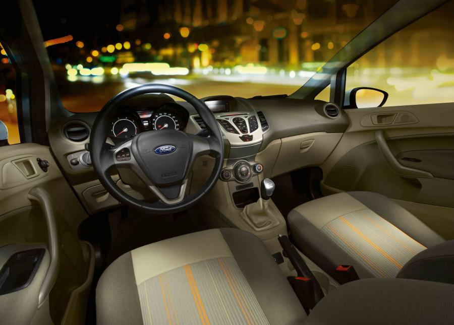  Ford Fiesta 2008 года  (фото 60 из 201)